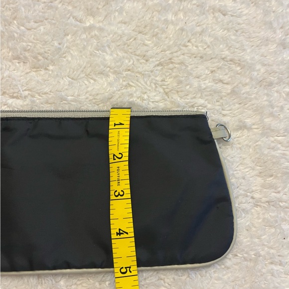 Black & White Wristlet Wallet - Picture 5 of 5